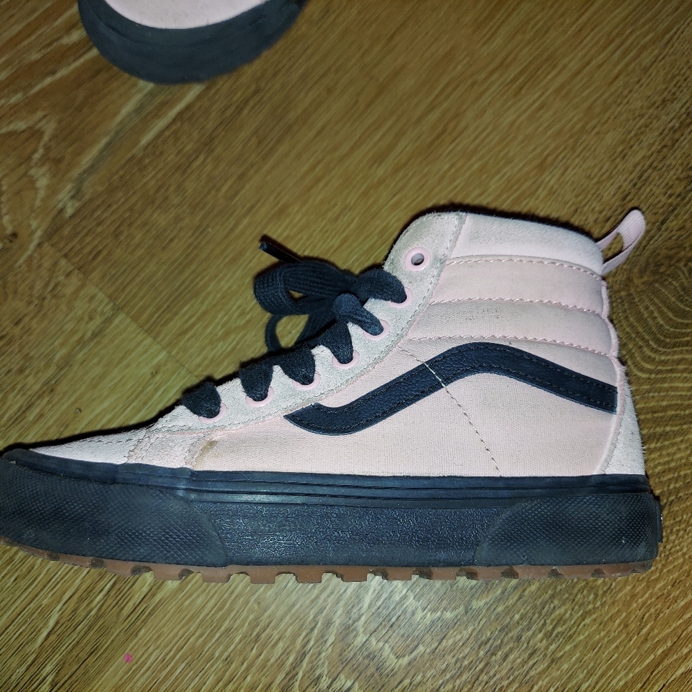 Girls vans sk8-hi mte-1 light pink sz 2